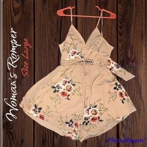 Fashion Nova Romper Large